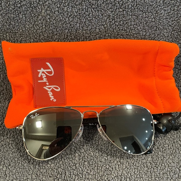Ray-Ban Other - Ray-Ban Junior RJ9506S 212/6G Sunglasses